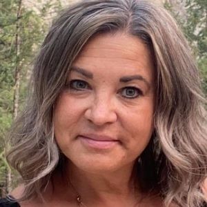 Meet your Posher, Lori